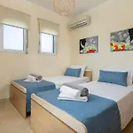 Olvia וילה גנאדי